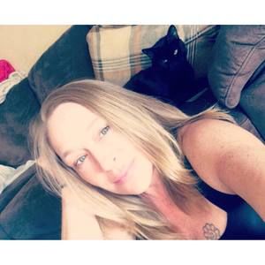 Meet your Posher, Denise